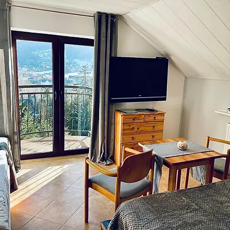 Dom Na Widoku W Gorach 别墅 什切尔克