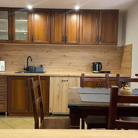 Dom Na Widoku W Gorach וילה שצ'צ'ירק