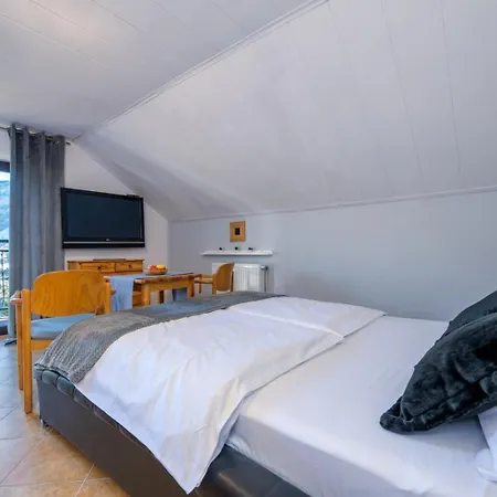 Dom Na Widoku W Gorach 别墅