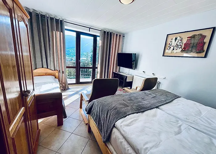 וילה Dom Na Widoku W Gorach שצ'צ'ירק