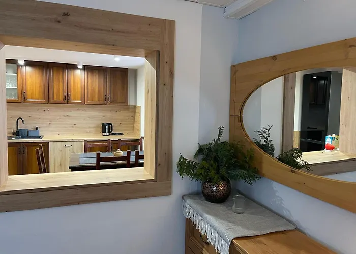 Dom Na Widoku W Gorach *