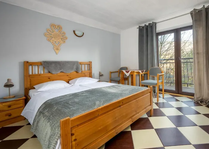 Dom Na Widoku W Gorach שצ'צ'ירק