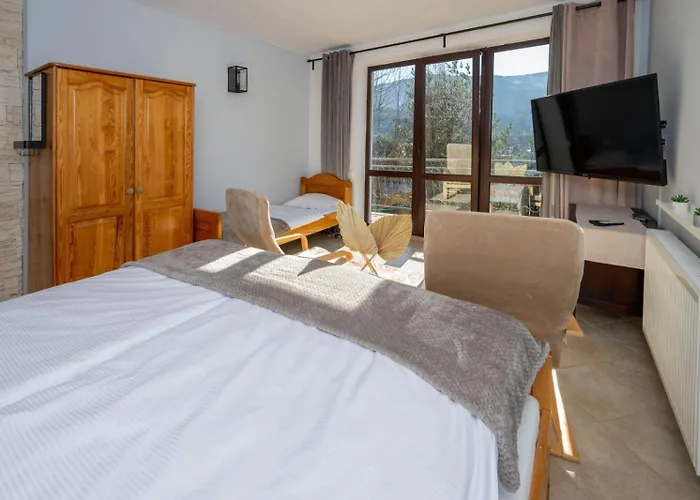 Dom Na Widoku W Gorach * שצ'צ'ירק