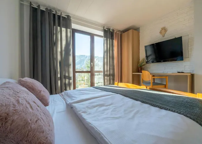 Dom Na Widoku W Gorach שצ'צ'ירק