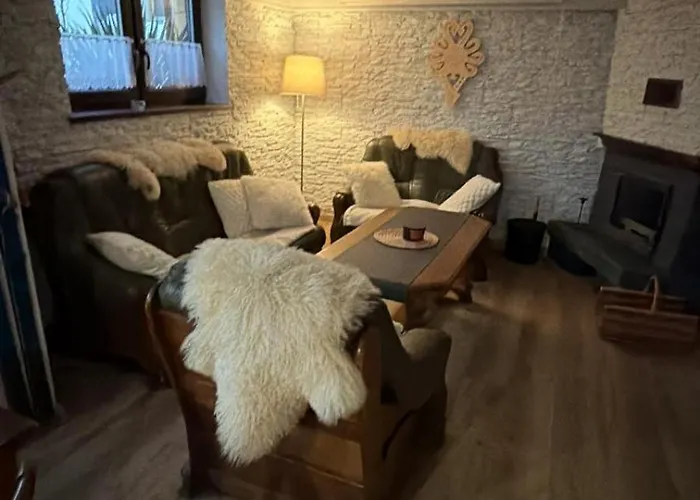 Dom Na Widoku W Gorach וילה שצ'צ'ירק